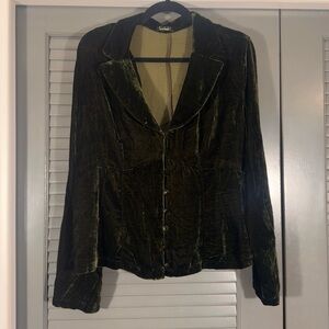 Loco Lindo Vintage Green Crushed Velvet Blouse